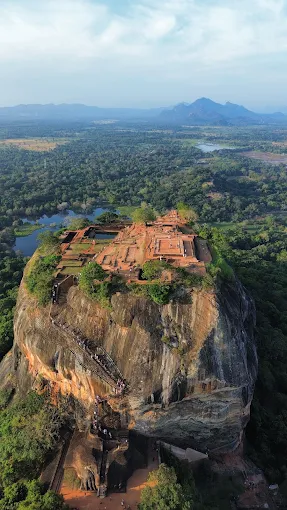 5 Amazing Places That Will Make You Want to Visit Sri Lanka | TravelAxis 5 Amazing Places That Will Make You Want to Visit Sri Lanka